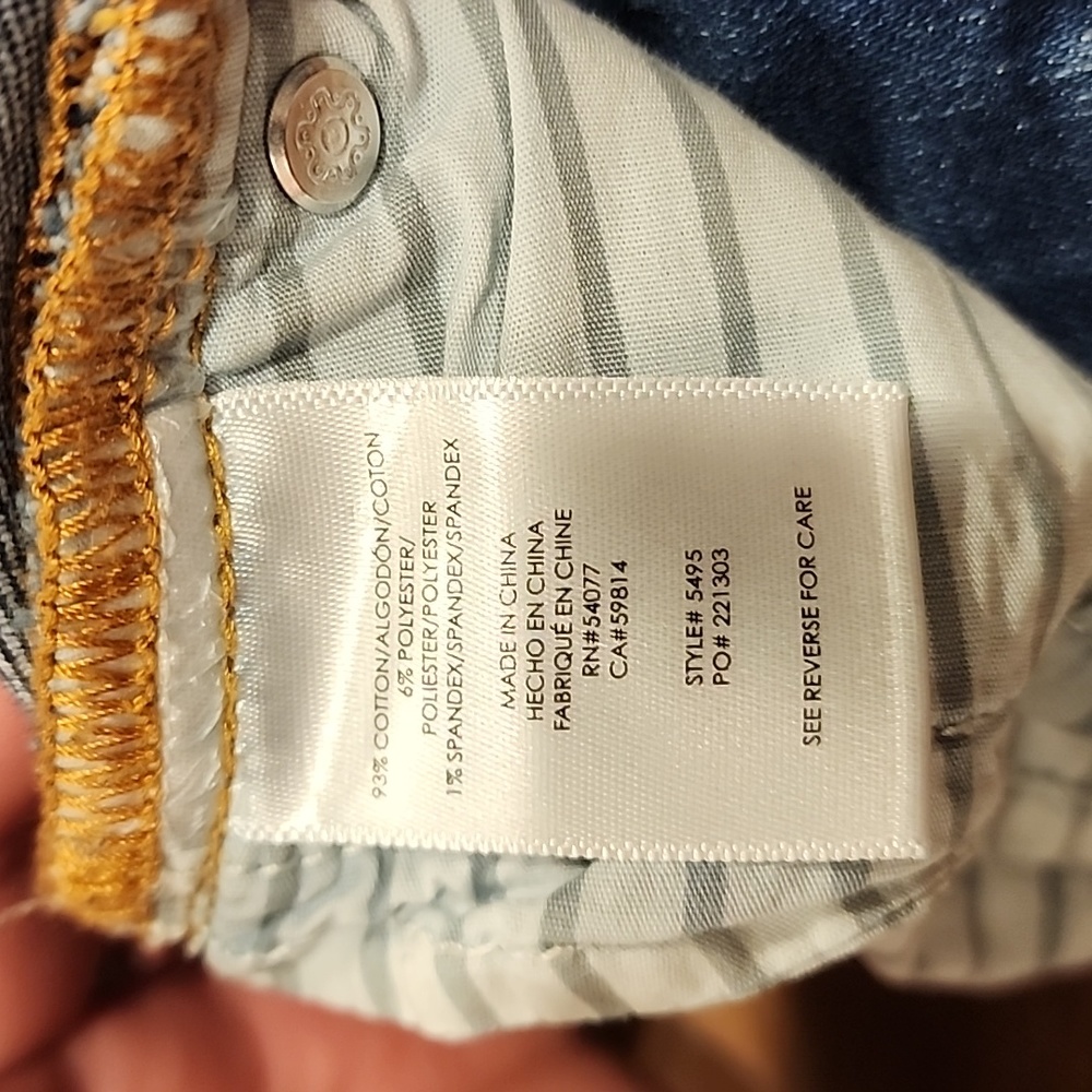 CAbi Cropped High Straight Distressed Jeans sz 12 - Picture 12 of 15